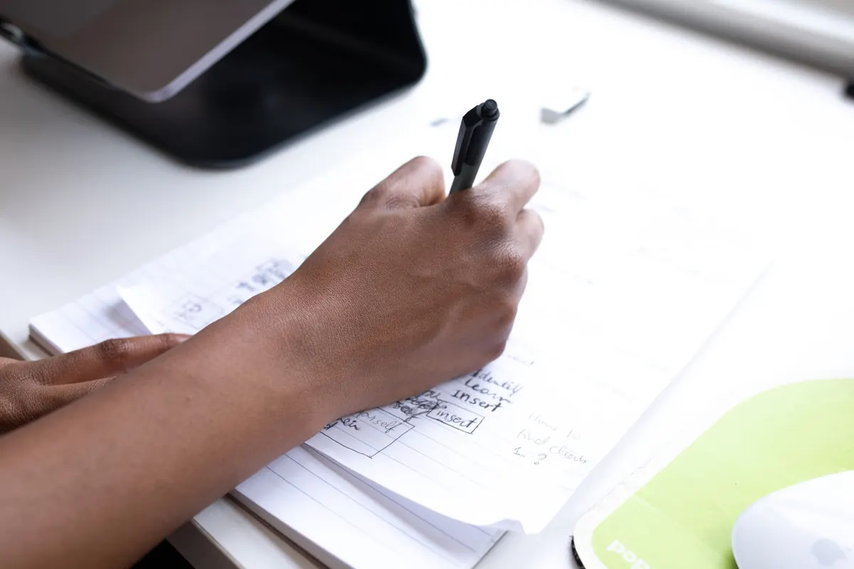 How to Read a Quantum Computing Research Paper Without a Physics Degree